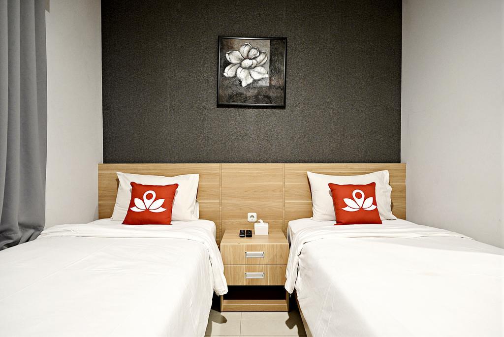 Zen Rooms Cipete Safin Inn Cilandak  Eksteriør bilde